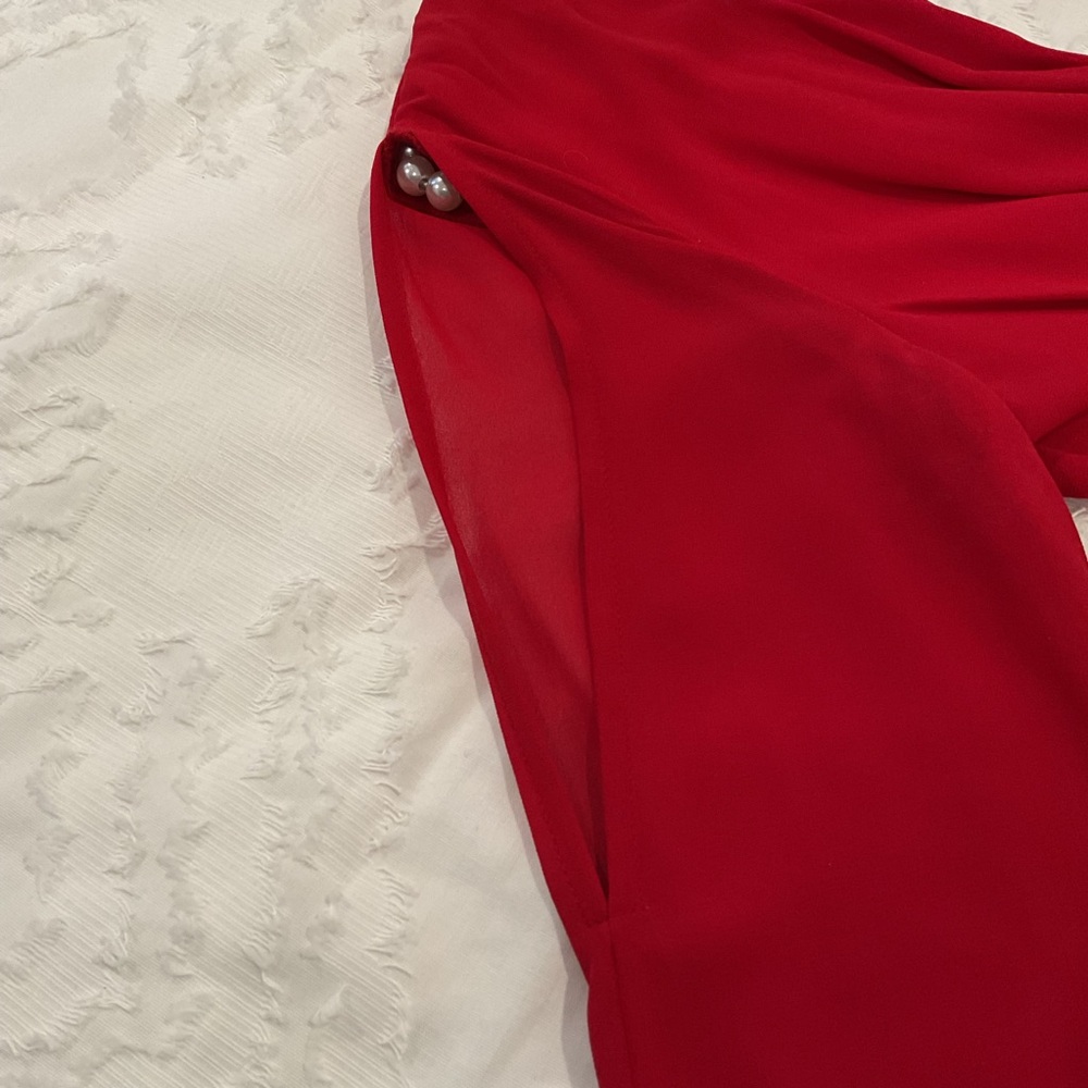 🔴YA LOS ANGELES RED V NECK DRESS🔴 - Picture 6 of 11